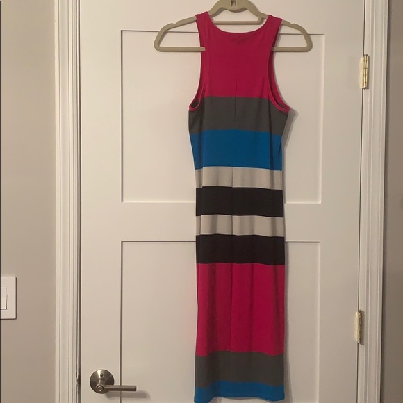 Express Summer Dress - Picture 5 of 8